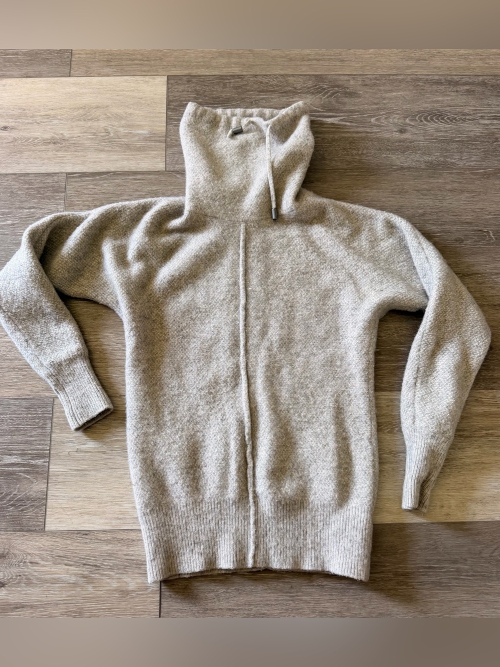Max Studio 100% 2ply Cashmere Cowlneck Sweater - Medium